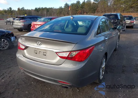 2013 Hyundai Sonata Se z USA, uszkodzony, nr VIN 5NPEC4AC1DH621463